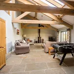 Nyaraló Keld Barn, Ploughlands Lets *