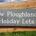 Keld Barn, Ploughlands Lets *